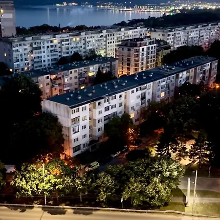 Seaview Smart Apartman *